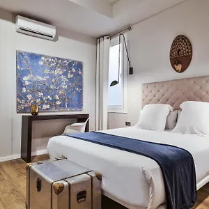 The Conica Deluxe Barcelone